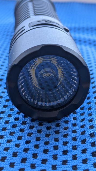 Ліхтарик тактичний Sofirn SC28 діод XHP50B 5700-6000k акб 21700