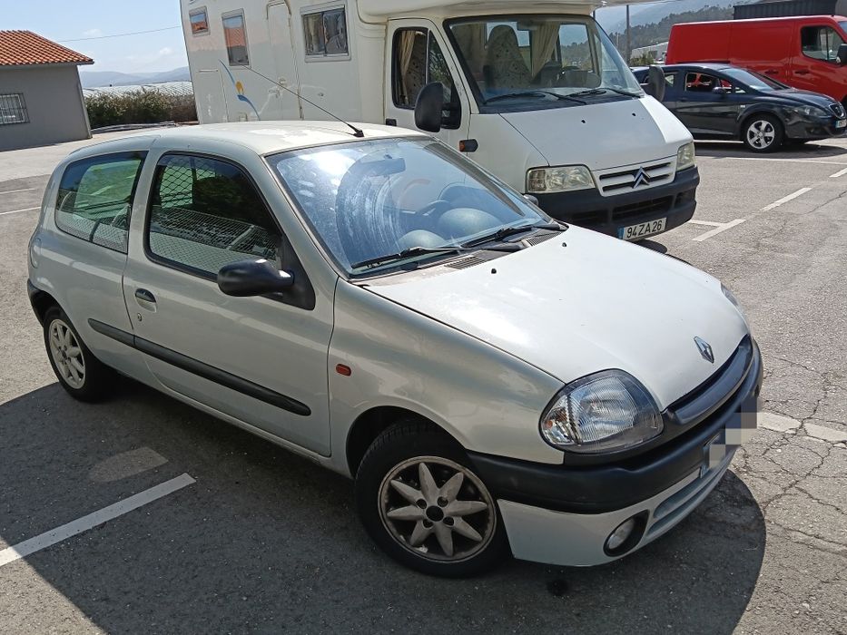 Clio 1.9d comercial