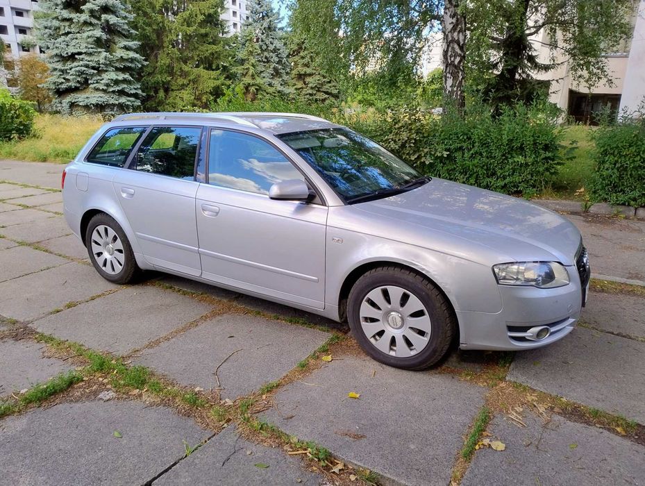 Audi A4 Avant 1.6 газ/бензин