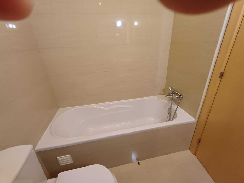 Apartamento T0 C/ Garagem Fórum de Coimbra/Portugal dos Pequenitos