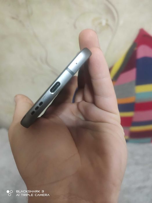 LG G6 Plus 128GB Black Hi-Fi