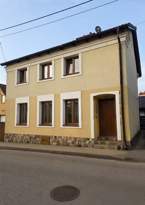Dom jednorodzinny z dużą działka
