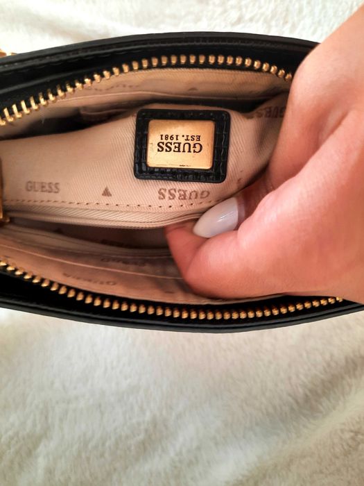 Mala guess preta