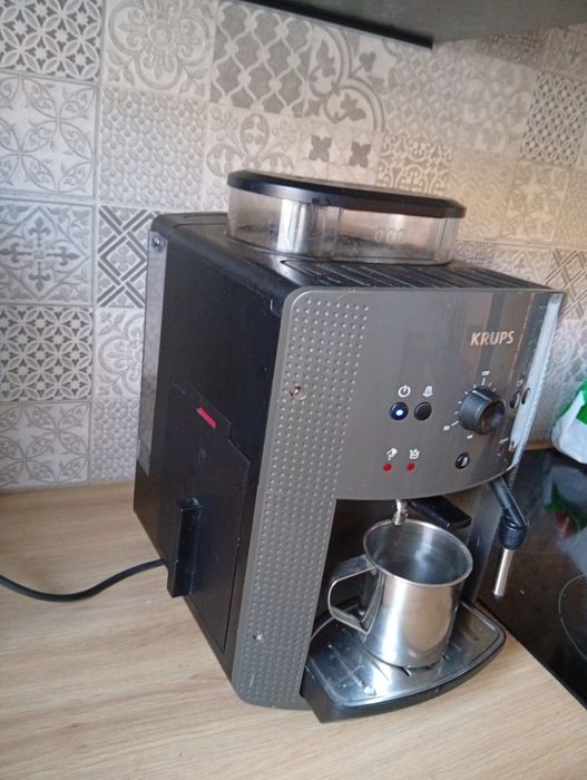 Ekspres do kawy KRUPS
