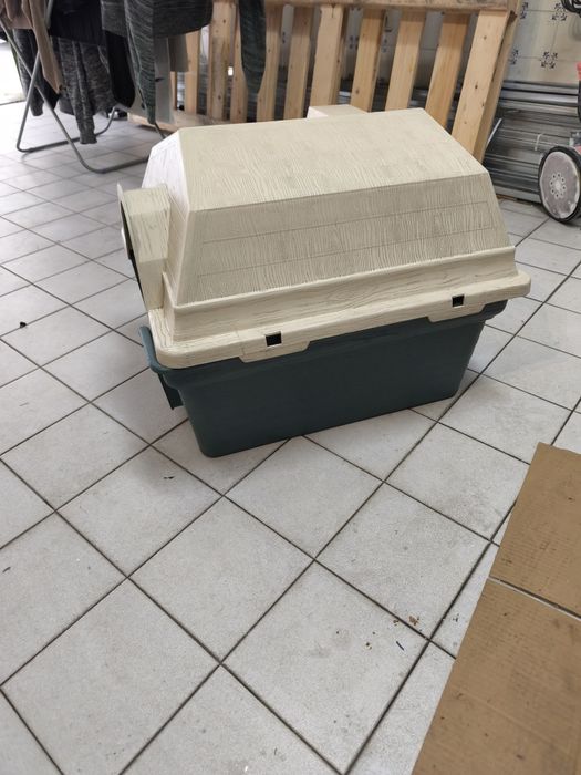 Vendo Casa para cães