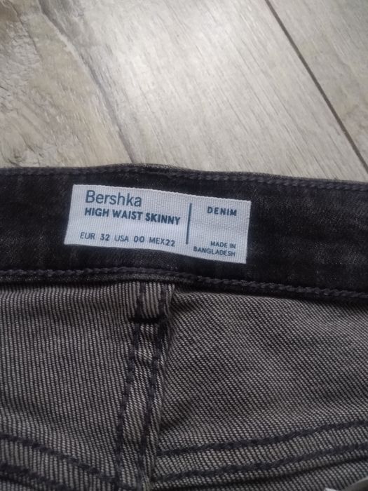 Spodnie czarne jeans