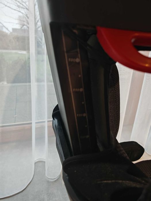 Fotelik samochodowy Recaro 15-36kg Isofix