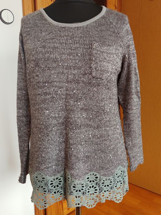 Sweter szary roz 48