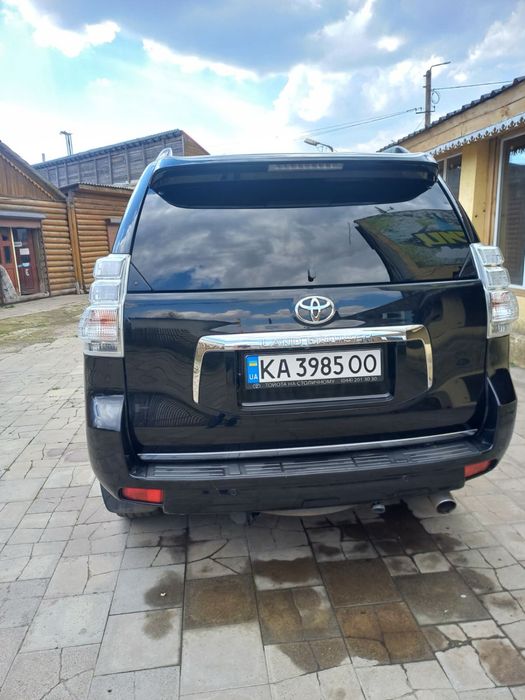 Toyota Land Cruiser 150