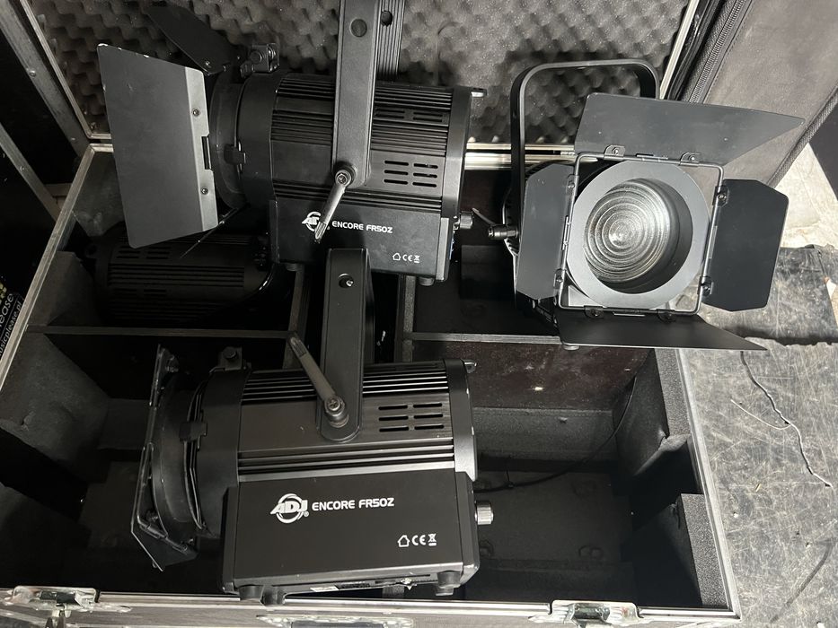 Adj Encore FR50Z fresnel 50W LED - 4szt używane