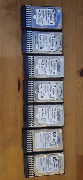 Dyski serwerowe HP SAS 10K 300 GB  super stan  WYSYŁKA