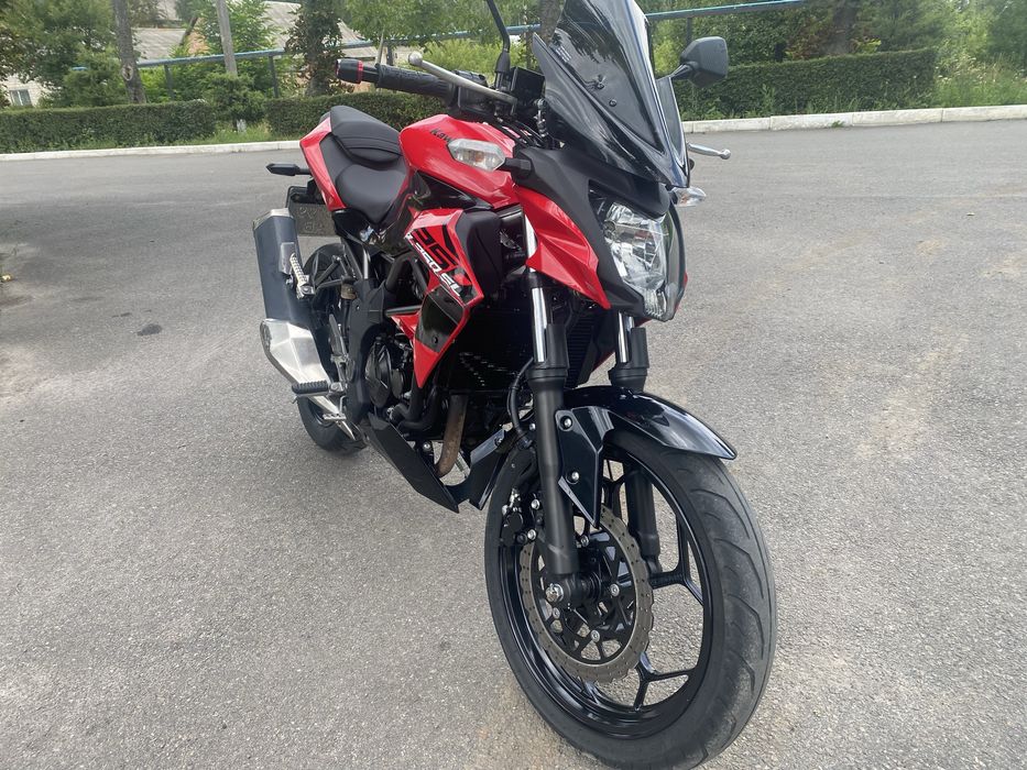 Kawasaki z 250 sl 2017 рік