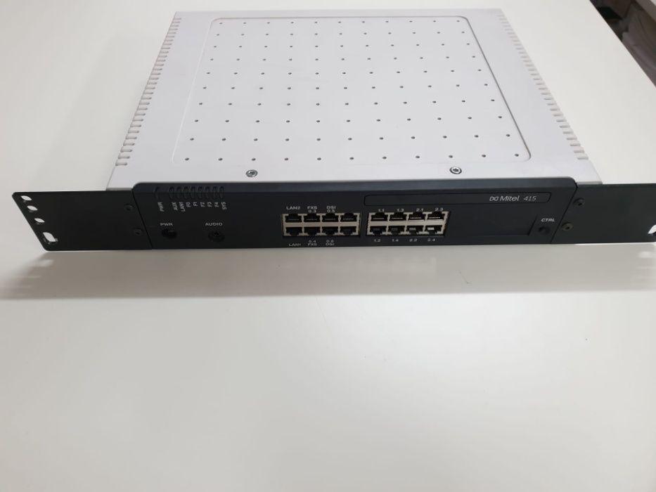 Mitel Central Telephone System and Digital Phones64729602449027122