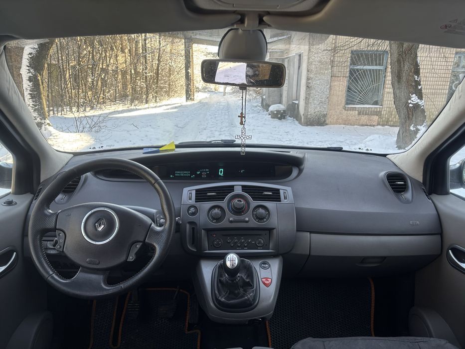 ПРОДАМ Renault Scenic