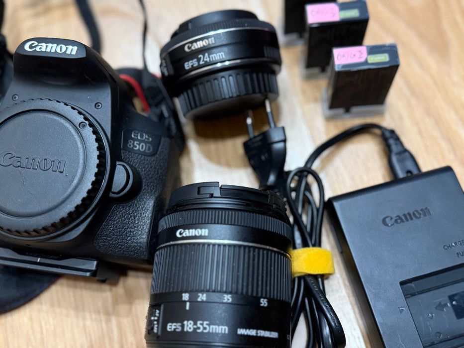 EOS 850D + EF-S 18-55mm f/4-5.6 IS STM64564056338561121