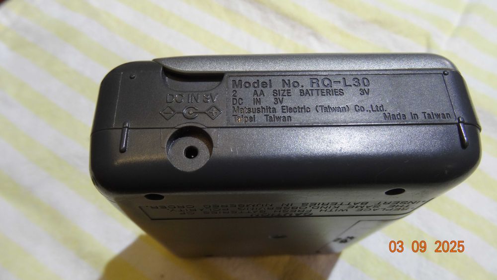 Диктофон касетний PANASONIC RQ-L30