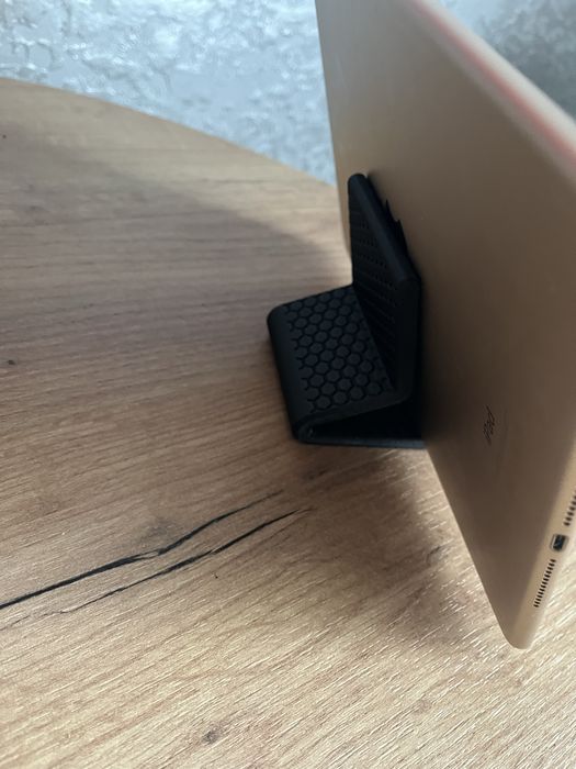 Підставка для планшета / телефона