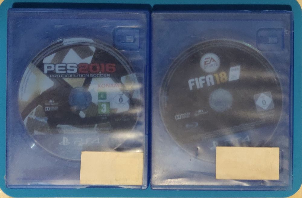 Jogos PS4 FIFA 18 e PES 16