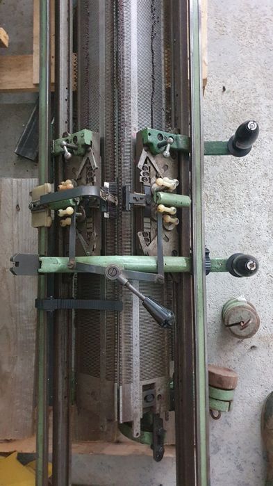 Maszyna dziewiarska przemysłowa wieloigłowa sprawna solidna ZD RZSI