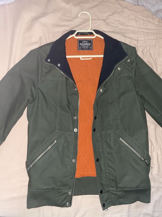 Bomber jacket Italiano (juntamente com mais 3 casacos incluidos)