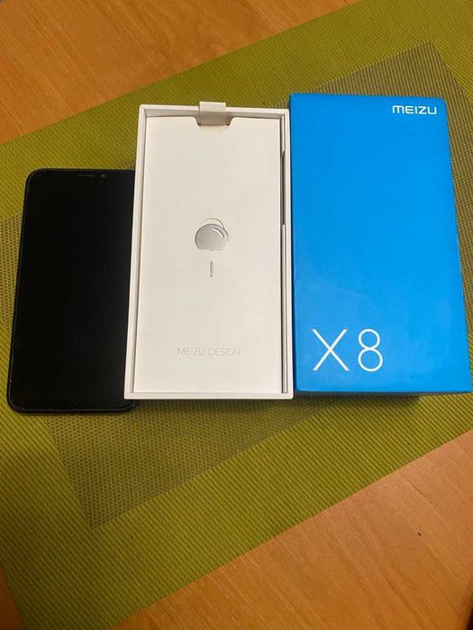 Телефон Meizu X8