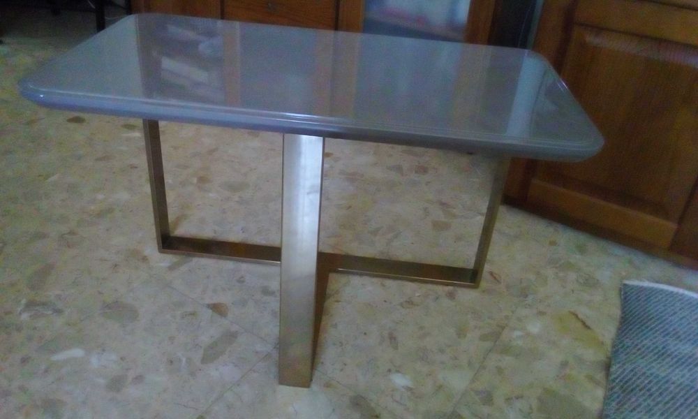 MESAS de Apoio Latão Douradas