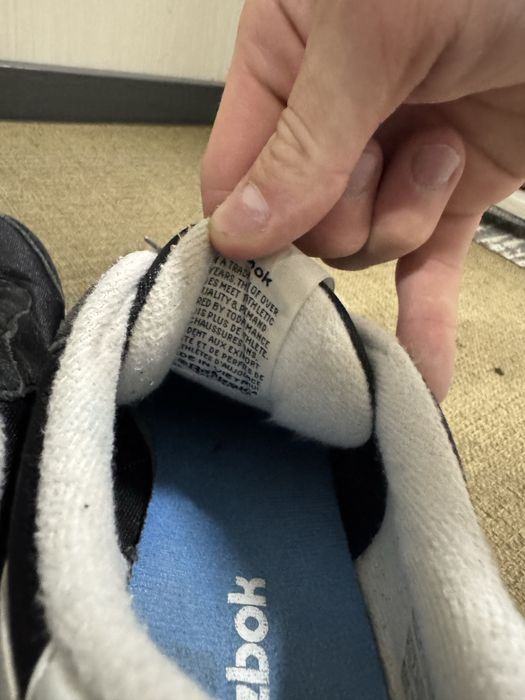 Reebok кросівки