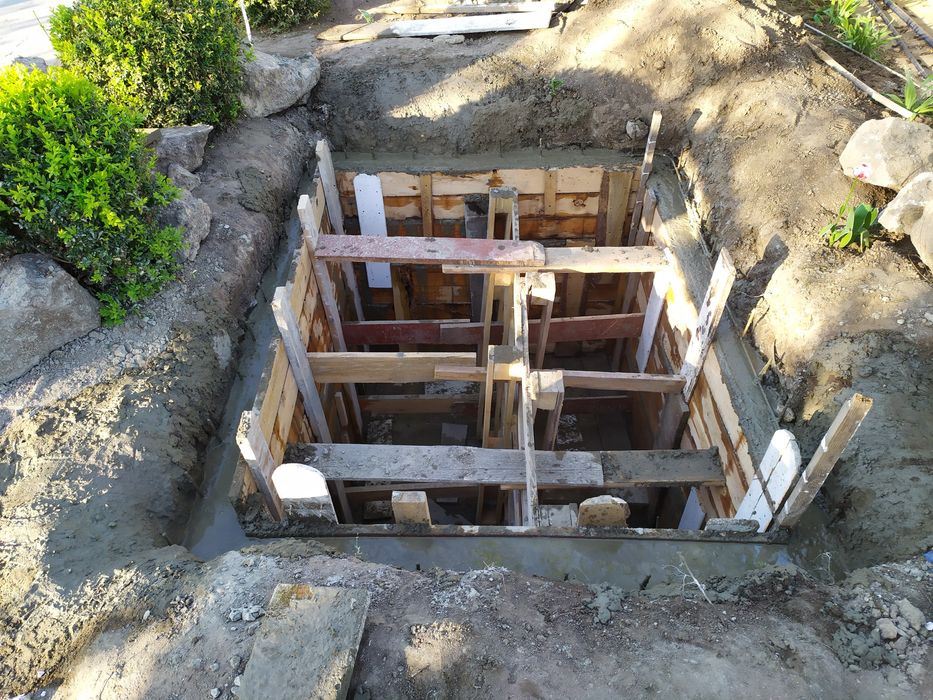 Заливка бетона, стяжки, отмостка и многое другое