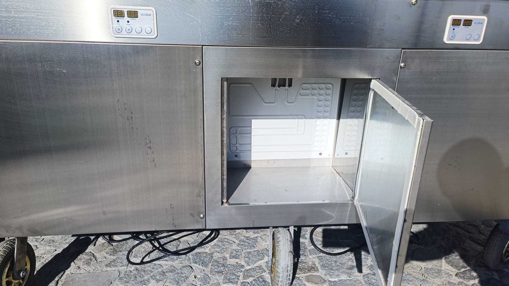 Máquina Profissional de Gelados Tailandeses (Ice Cream Rolls)