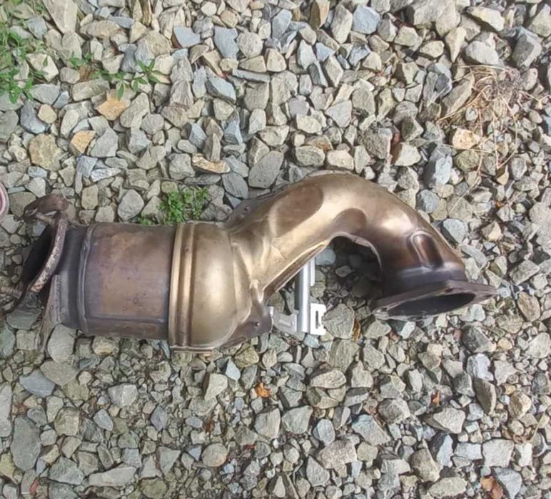 katalizator tiguan 1.4 2009