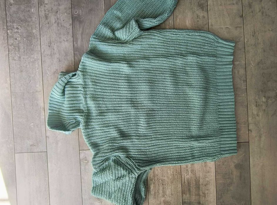 Sweter Golf miętowy oversize Moodo XS 34