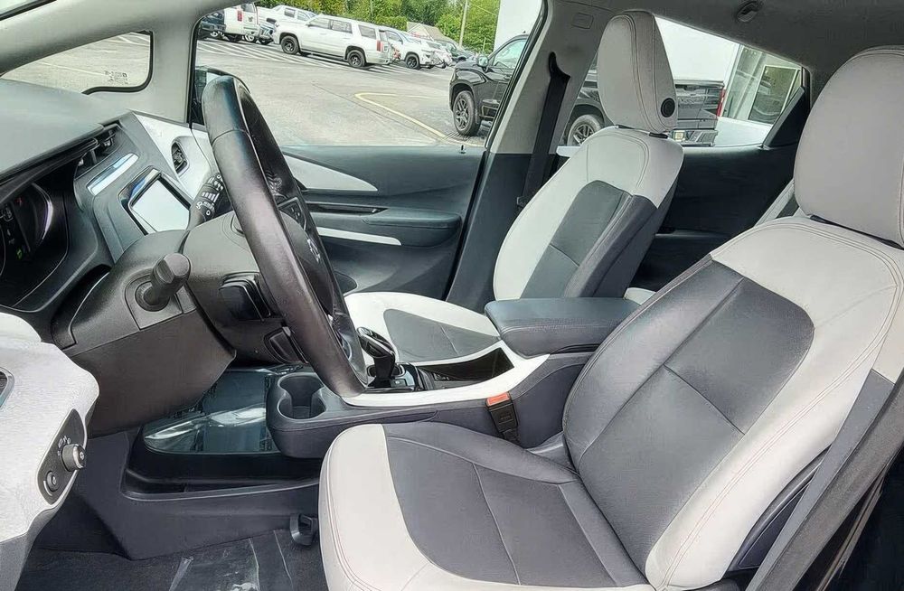 Chevrolet Bolt EV Premier      2021