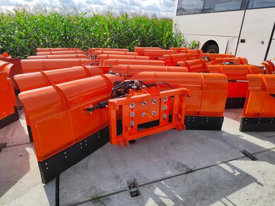 Pług do śniegu Pług odśnieżny typ V, 3,0m