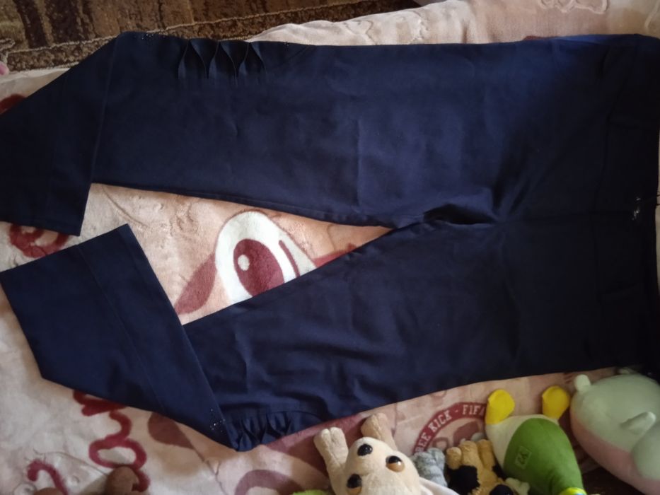 Жіночи брюки, штани