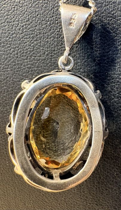 Lindissimos antigos colares vintage em prata contrastada e dourada