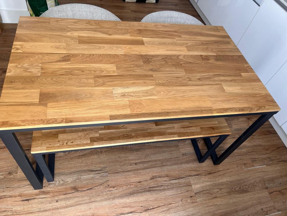 Conjunto de Mesa + Banco + Cadeiras