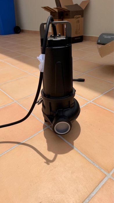 Instalação e reparação de bombas de Esgoto
