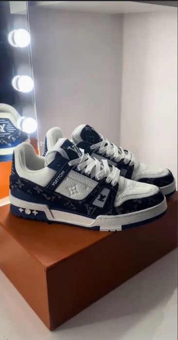 Louis Vuitton Trainer Sneaker