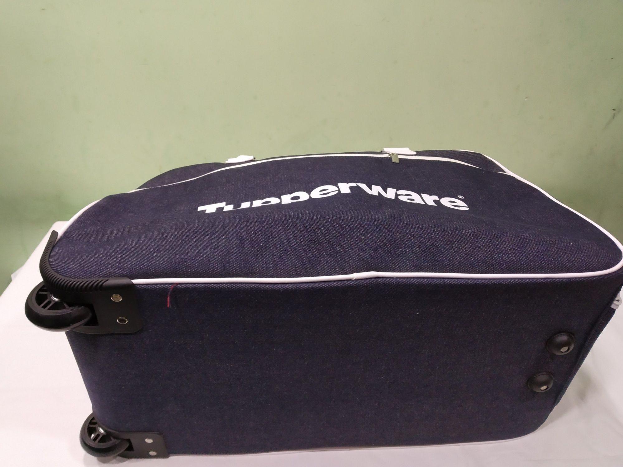 Saco trolley novo da marca Tupperware com qualidade e resist ncia
