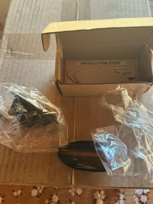 Поворотник Nissan X-trail Qashqai J10 Cube Juke Leaf Micra Вантажівок