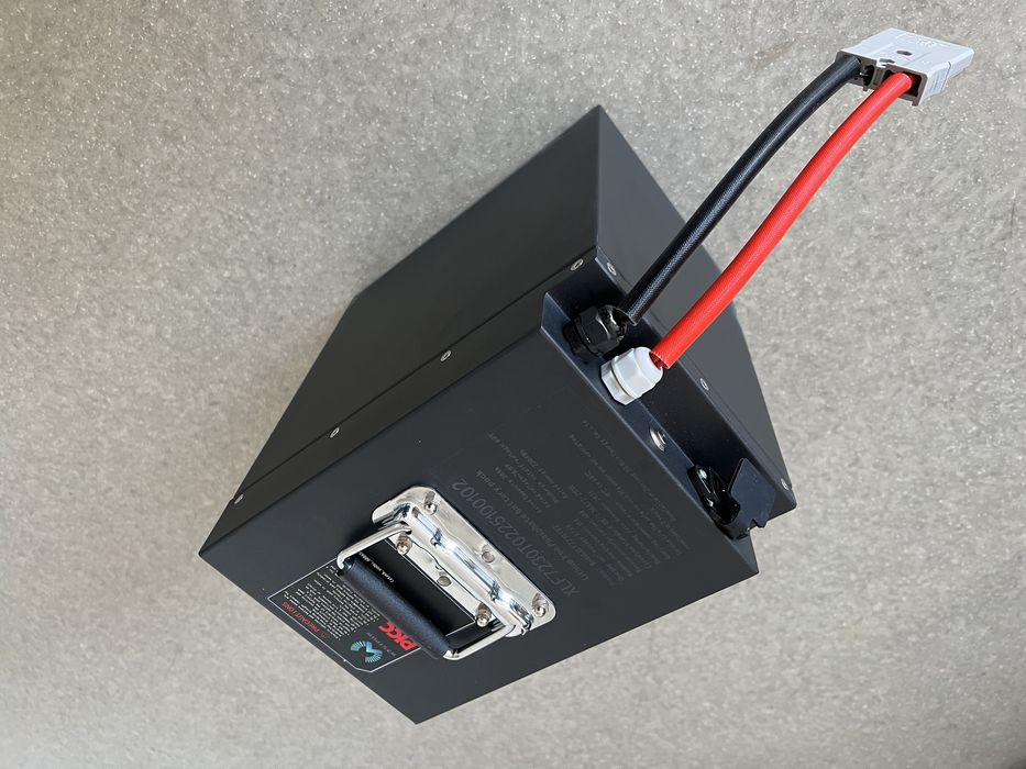 Электроскутер Crosser V1 Pro 2000W,аккум LiFePo4, 2026