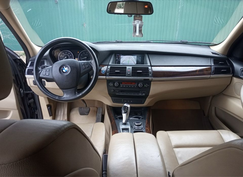 Продам BMW X5 E70 2012