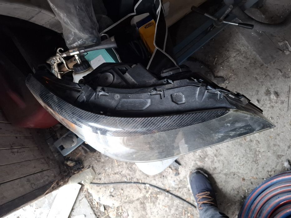 Lampa prawy przód Bmw e60 USA