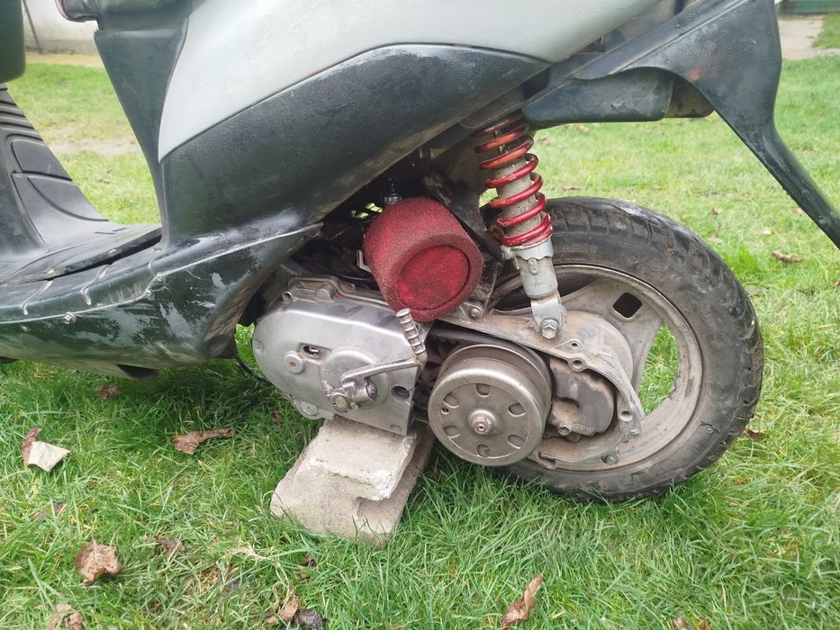 Сузукі летс 2 в хорошому стані ХТО КУПИТЬ ПОДАРЮ ШОКОЛАДКУ