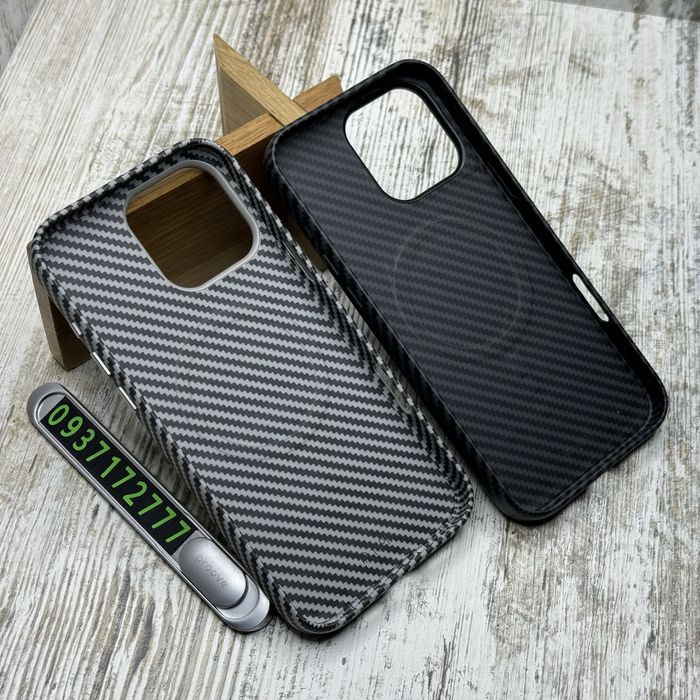 Чехол Carbon MagSafe на iPhone 16 Pro Max/ 16 Pro/ 15 Pro Max