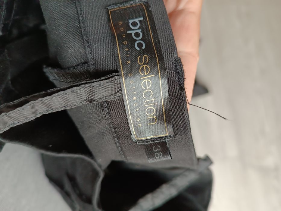 Spodnie eleganckie czarne cygaretki 38 M