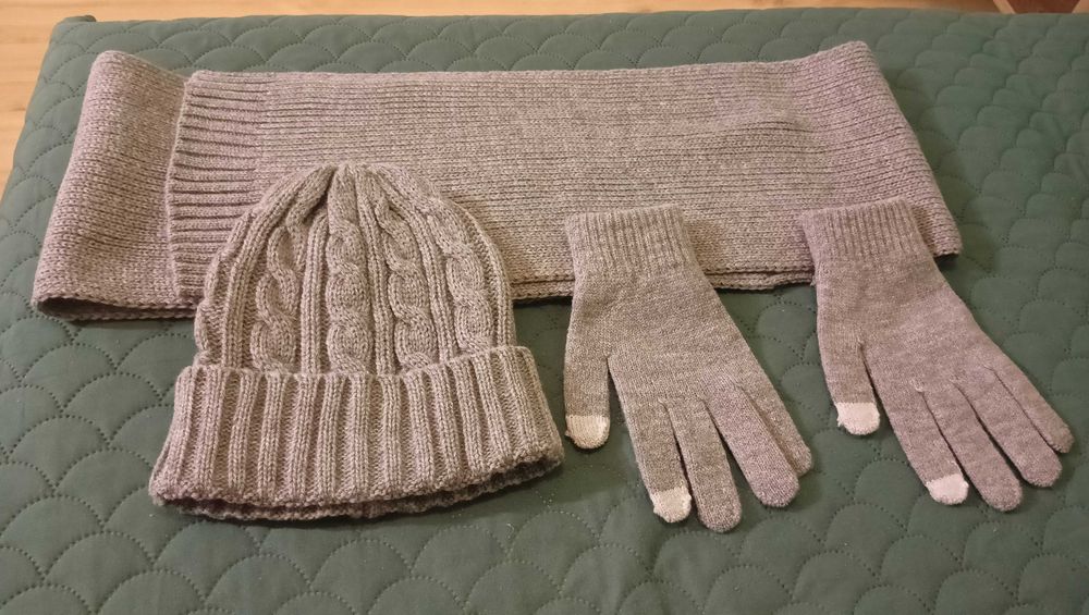 Zestaw zimowy damski