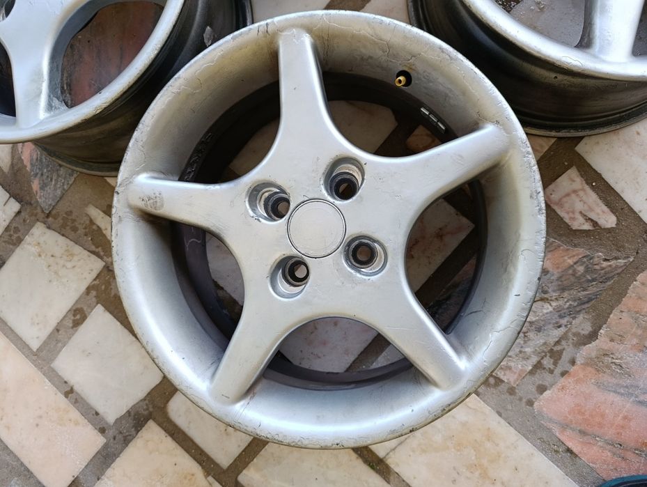 Jantes Especiais 15 4x100 7J ET35 Honda Toyota Nissan Opel Renualt