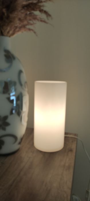 Candeeiro de mesa branco