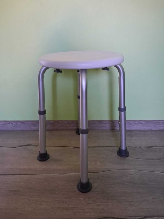 Taboret prysznicowy okrągły, lekki- regulowany